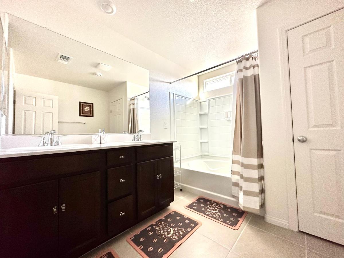Spacious House, 5 Bedrooms, Sleeps 12, Near Las Vegas Strip And Airport Eksteriør bilde